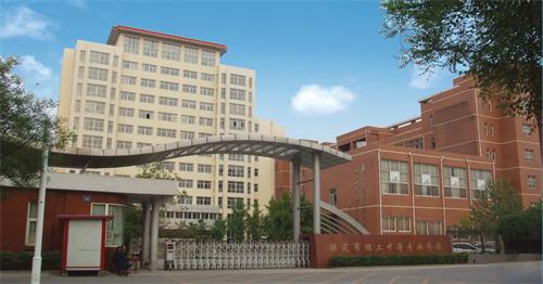 保定市第四職業(yè)中學(xué)校如何安排學(xué)生實(shí)訓(xùn)和就業(yè)？