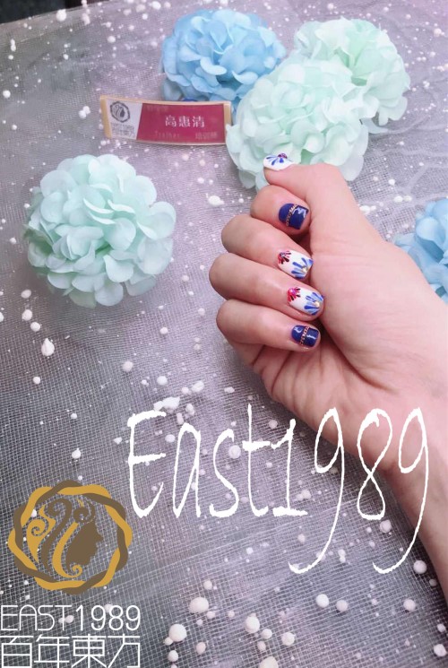  青花美甲怎么做？保定東方技工學(xué)校教你巧做美甲！