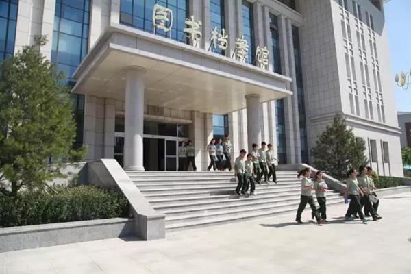 山東力明技工學(xué)校是一所什么樣的護(hù)理學(xué)校？教學(xué)環(huán)境好嗎？