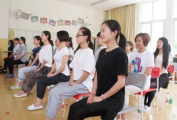 濰坊幼師學(xué)校哪個(gè)好？