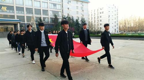 山東人民專修學(xué)院都招收哪些學(xué)生？學(xué)校有哪些特色？