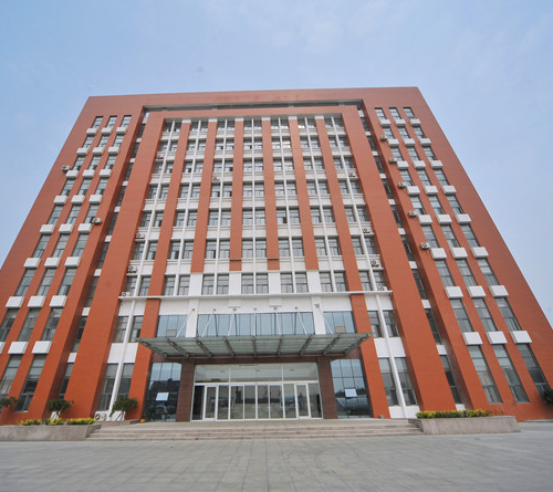 與同類院校相比，東營市技師學(xué)院都有哪些優(yōu)勢？