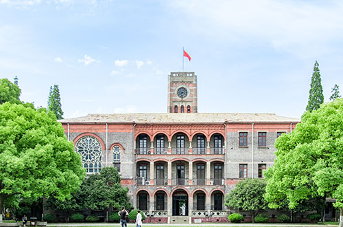 青島萊西市職業(yè)教育中心是學校嗎？有什么專業(yè)？